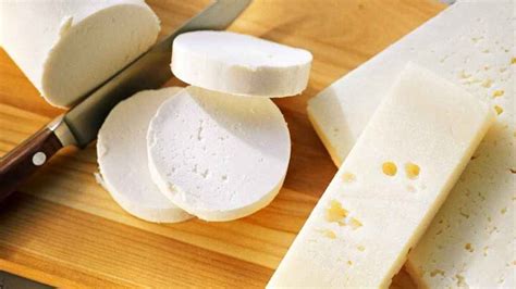 Por qué es más sano tomar queso de cabra que de vaca ni por la lactosa ni la grasa
