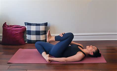 Try These Yoga Poses To Open Tight Hips Youaligned