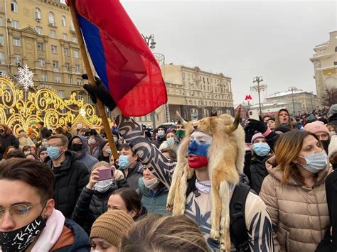 Throwback to US protests today in Moscow : ANormalDayInRussia