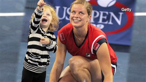 Kim Clijsters Comeback On Hold With Knee Injury Cnn