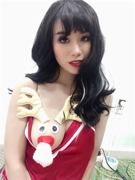 Xem thêm ý tưởng về hình xăm, hình xăm nhật, cá chép. Ảnh Sex Linh Miu khỏa thân hoàn toàn, khoe hình xăm táo ...