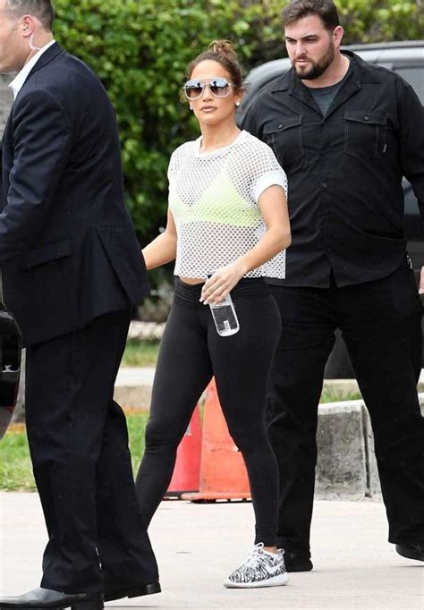 Jennifer Lopez Booty In Tights Gotceleb