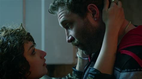 Interview Rosaline Elbay And Jai Courtney Talk Kaleidoscope On Netflix