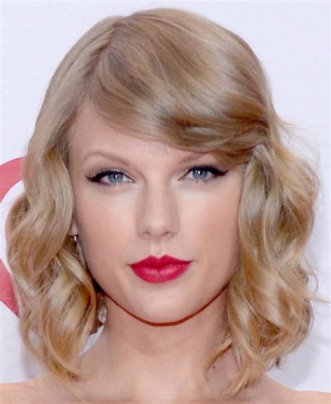 Taylor Swift Without Makeup Is Still Undeniably Beautiful The Greenskin