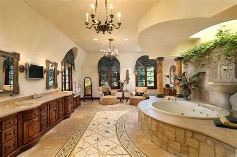 From kitchen islands, backsplashes, countertops and cabinets to bathroom vanities, tile, showers and tubs, get hgtv's expert design and decorating ideas for your kitchen or bathroom makeover. 19 Luxurious Bathrooms For Your Dream House