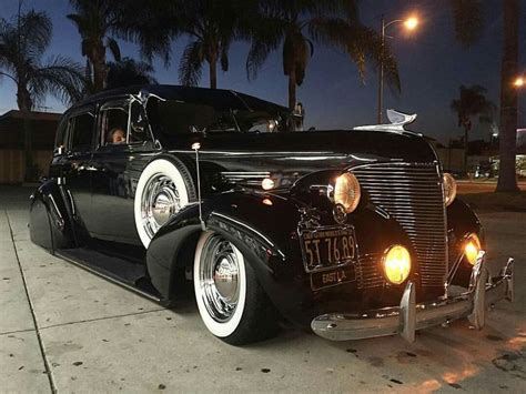 Pin By Joe On Lowriders Classic Cars Vintage Lowrider Cars Classic Cars