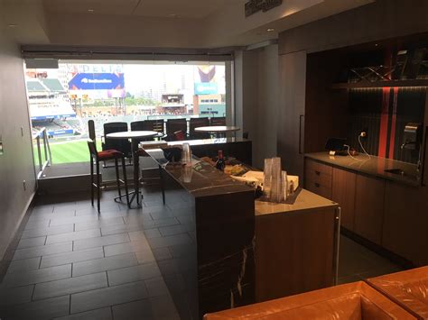 How Much Does It Cost To Rent A Luxury Suite At An Mlb Game From