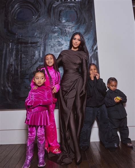 Kardashian Fans Slam Kim For ‘terrifying Her Kids With Halloween