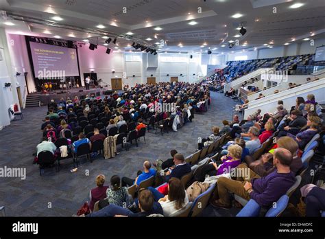 Church Congregation Hi Res Stock Photography And Images Alamy