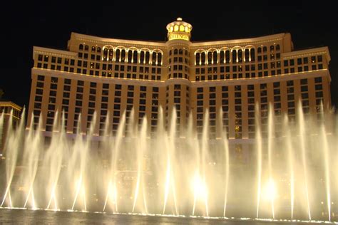Fountains Of Bellagio In Las Vegas Trip Tips Las Vegas