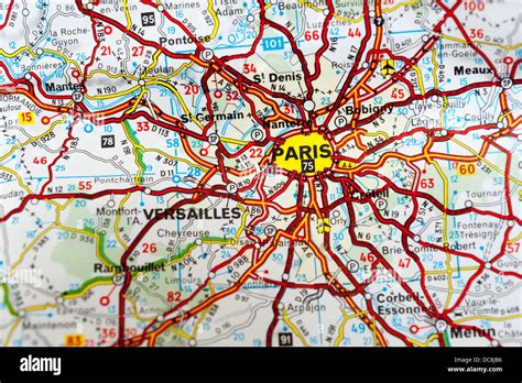 Map of Paris and surrounding areas close up Stock Photo - Alamy
