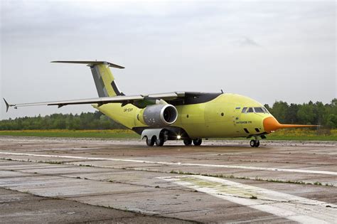 Poderío Militar Video Fotos Antonov An 178 Realiza Primer Vuelo
