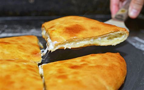 Imeretian Khachapuri Or Simple Georgian Cheese Bread Food Perestroika