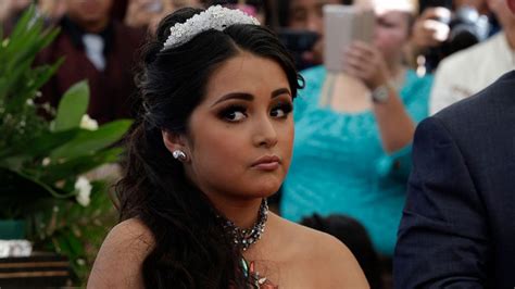 thousands attend mexican girl s quinceanera following viral invite nbc los angeles
