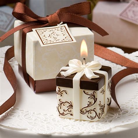 A gift specially wrapped for this gift set includes 12 bottles of freshly boiled birdnest. Ivory And Brown Gift Box Collection Candle Favor