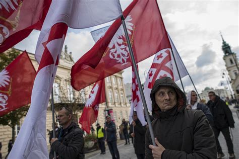 Polands Populist Party Keeps Winning Thanks To Its Welfare State Model