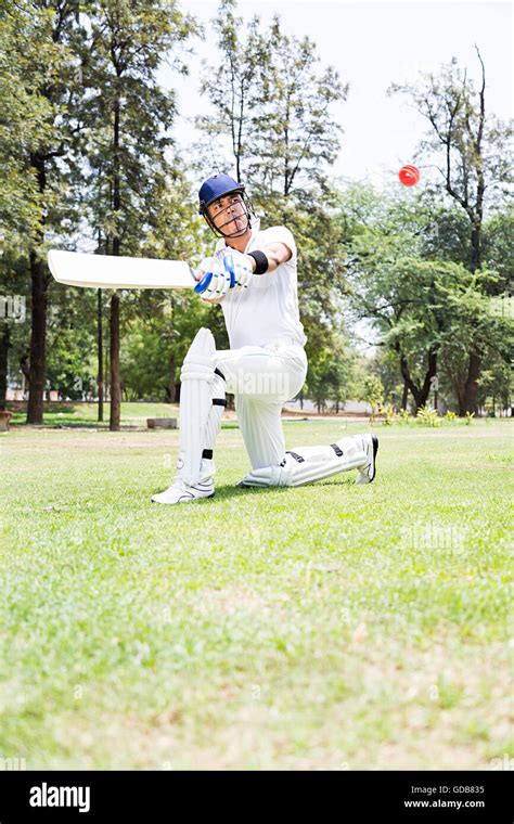 Day Cricketer Hi Res Stock Photography And Images Alamy
