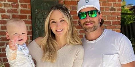 Bachelor Lauren Bushnell And Chris Lane Expecting Another Baby