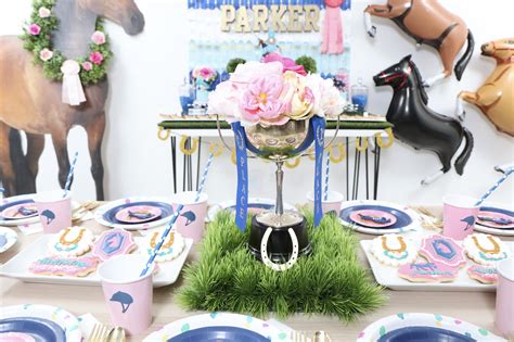 How To Style Tables For A Horse Themed Birthday Party Fern And Maple