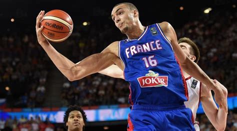 Easily add text to images or memes. Basket. Equipe de France : Rudy Gobert renonce à l'Euro ...
