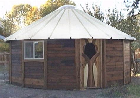 Smiling Woods Yurts Yurt Exteriors Yurt Yurt Home Round House Plans