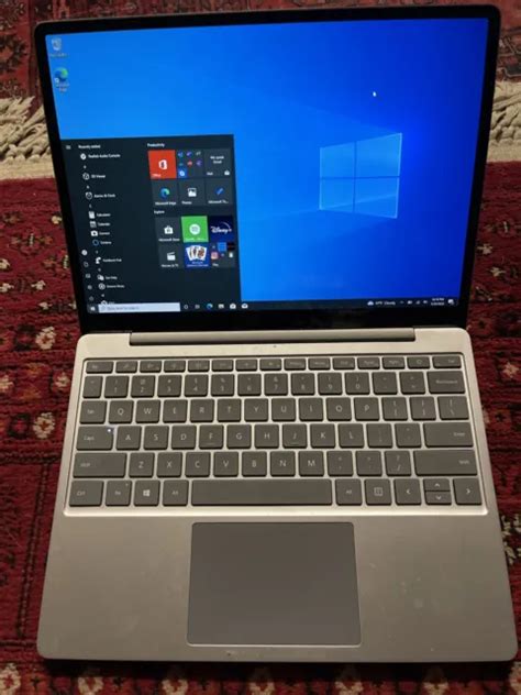 Microsoft Surface Laptop Go 1943 124 Core I5 1035g1 10ghz 4gb Ram