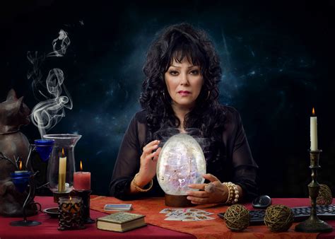 How To Prepare For A Psychic Reading Bellesprit