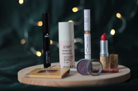 Un Maquillage Bio Pour Noël Les Rdv Beauté Aunatur Elle