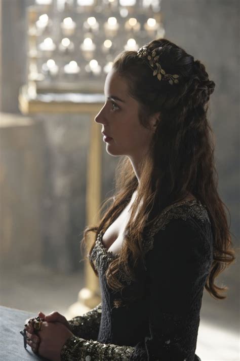 Reign Season 4 Trailers Images And Poster The Entertainment Factor