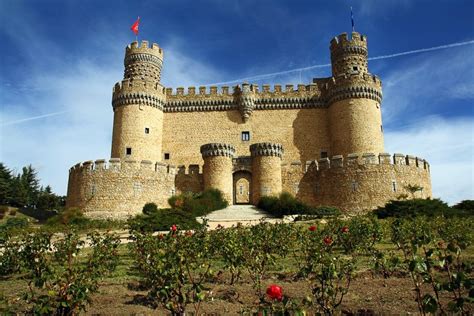 Los 10 Mejores Castillos Que Puedes Visitar Cerca De Madrid Bekia Viajes