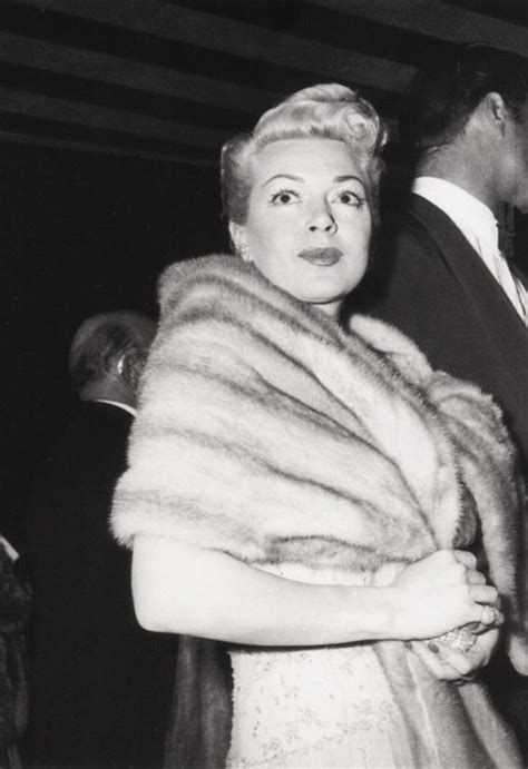 Lana Turner At A Hollywood Party 1954 Hollywood Party Hollywood Legends Golden Age Of