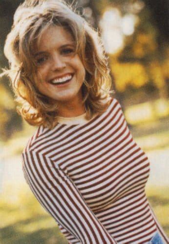 Hottest Courtney Thorne Smith Boobs Pictures Proves She Is A Queen