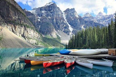 10 Beautiful North American Mountain Destinations You Need