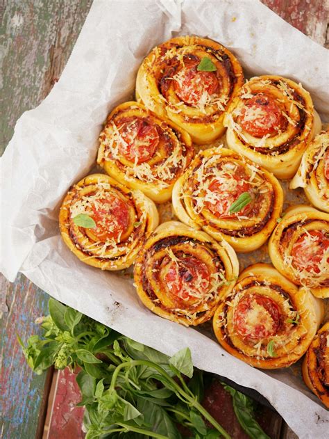 Thermomix Recipe Pizza Scrolls