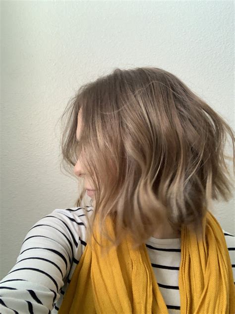 Pin by Alina on Haare | Dirty blonde hair, Beige blonde hair, Dirty
