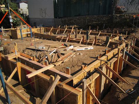 How To Build Concrete Foundation Forms Mycoffeepotorg