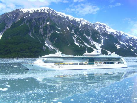 Hubbard Glacier Alaskan Cruise Alaska Cruise Tours Alaska Cruise