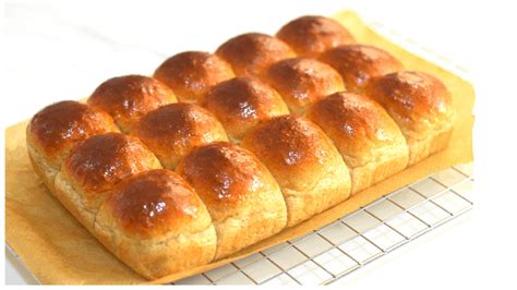 whole wheat dinner rolls recipe merryboosters