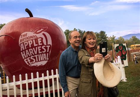 Can You Think Of 30 Plus Ways To Eat Or Drink Apples The National Apple Harvest Festival Did