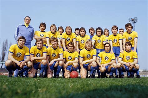1860 münchen borussia dortmund ii eintracht braunschweig freiburg ii hallescher fc havelse kaiserslautern msv duisburg magdeburg meppen eintracht braunschweig. Braunschweig 1973/74 - 11FREUNDE BILDERWELT