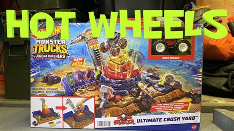 Hot Wheels Monster Trucks Arena Smashers Bone Shaker Ultimate Crush