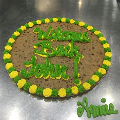 Pin On Cookie Cakes Mrsfields