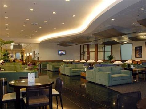 For over 70 years, kwi has been delivering solutions that are secure, efficient and specifically tailored to the challenges faced by industrial operators. Our Airport Lounges | Airport Lounge Finder by Lounge Name