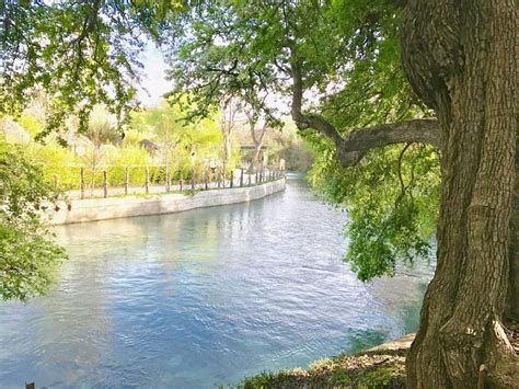 So whether it's camping near schlitterbahn, new braunfels, comal camping, or luxury cabins in the town, glamping hub has you covered. VRBO.com #1008984 - Comal Haus - Large, Elegant Home on ...