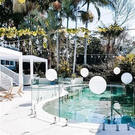 I purchased some other balls with the same picture and thought i was ordering the same quality of what i ordered in the past. Giant pool balloons at Fig Tree Byron Bay. These large ...