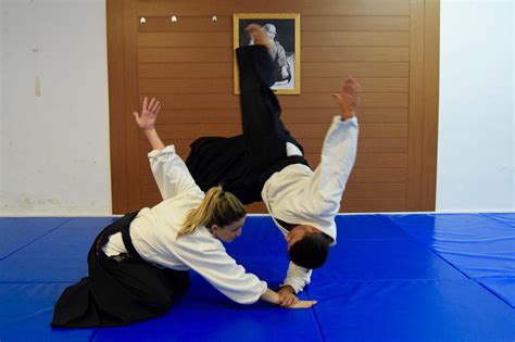 Aikido is now practiced in around 140 countries. Comienza la oferta deportiva de la UAL con unas jornadas ...