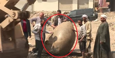 3000 Year Old Pharaoh Ramses Ii Statue Found With Elongated Skull