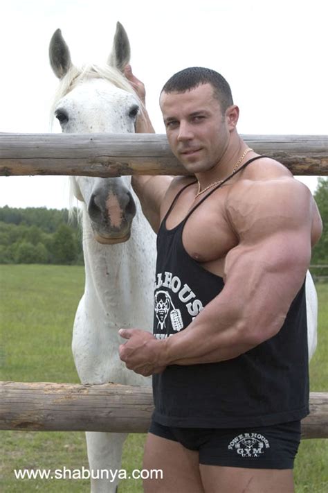 Muscle Lover Belarusian Bodybuilder Alexey Shabunya
