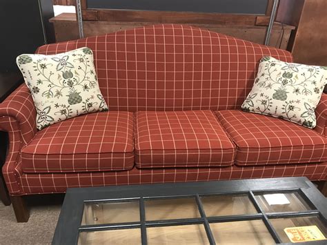 Small Plaid Country Couch Country Couches Red Couch Couch