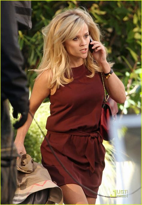 Reese Witherspoon Red Hot For War Photo 2487276 Reese Witherspoon